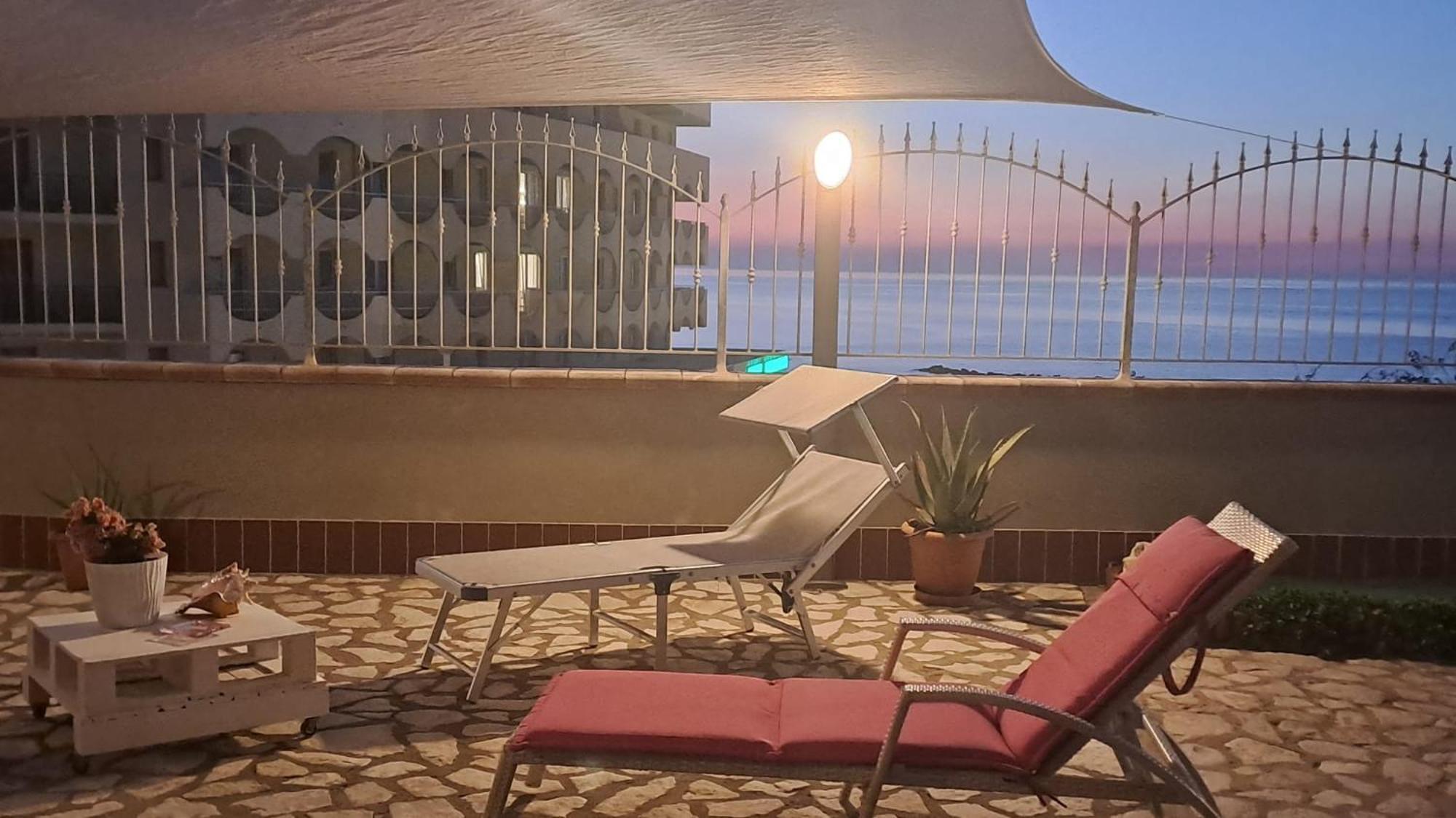 לינה וארוחת בוקר טרמולי Tramonto Sul Mare מראה חיצוני תמונה